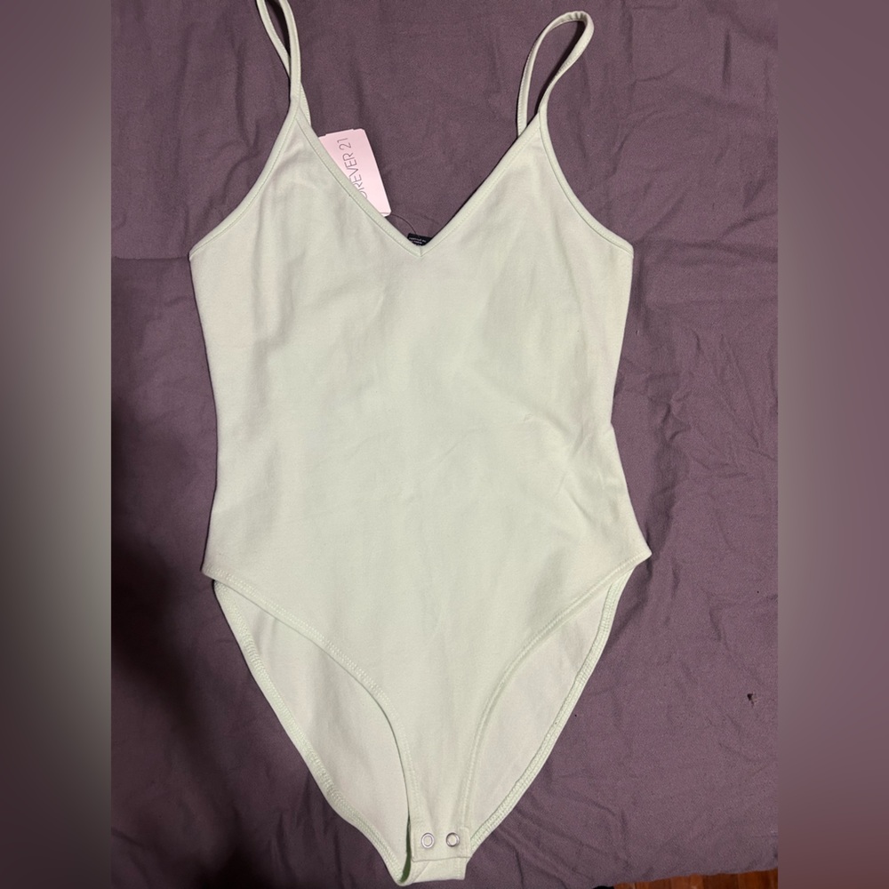 3 size small body suits